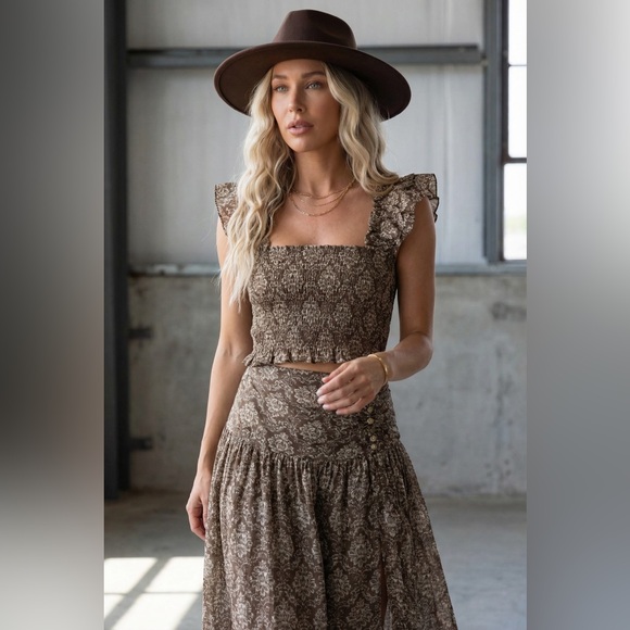 NWT Promesa Boho Floral Print Smocked Ruffle Sleeve Crop Top Cropped Brown - Picture 3 of 6